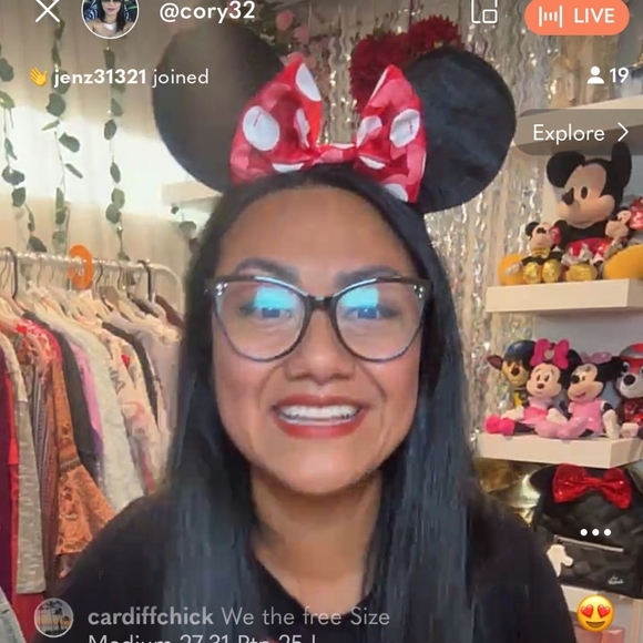 π€The Motley Cruise March 7th- CLASSIC REWIND - Picture 7 of 16